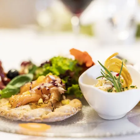 Schoenenberger Hof *